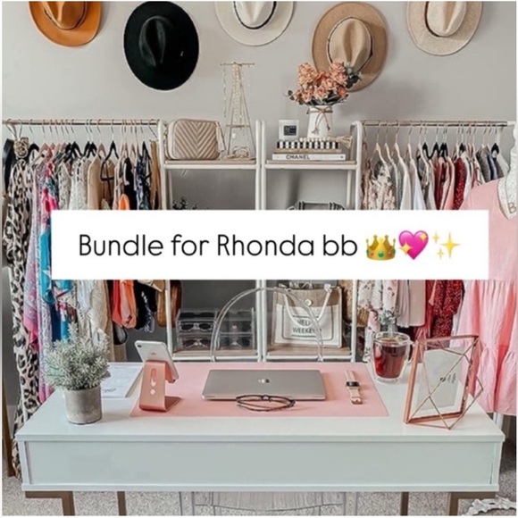 Steve Madden Shoes - MERRY CHRISTMAS POSH FAM 🎄💝